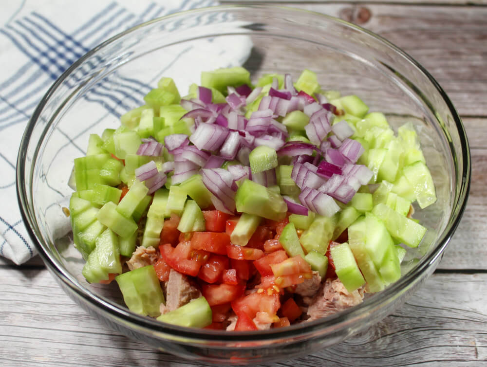 Tuna Cucumber Tomato Salad4