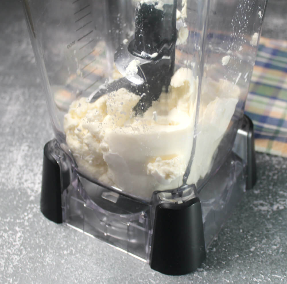 Vanilla Keto Ricotta Cream3