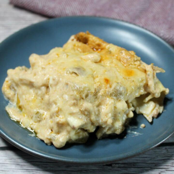 White Chicken Keto Enchiladas1