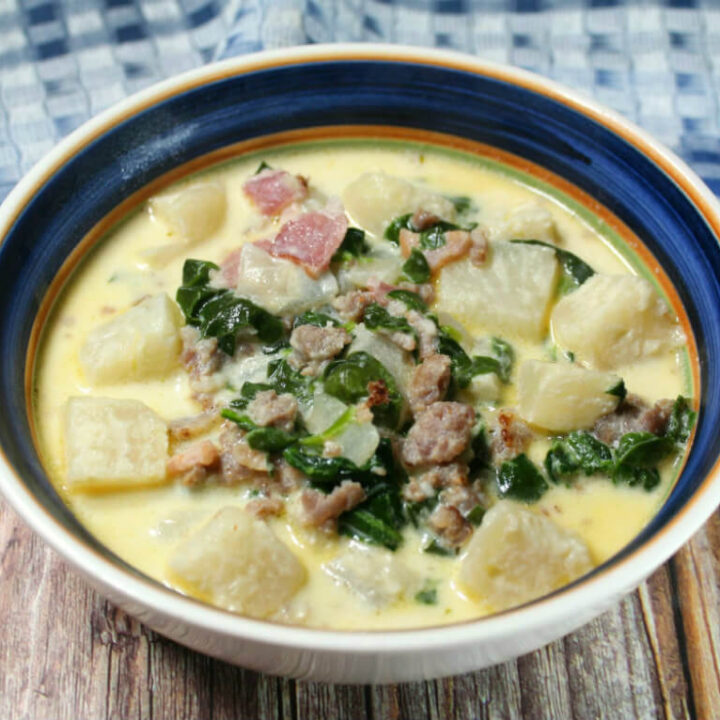 Zuppa Toscana Soup-Keto1