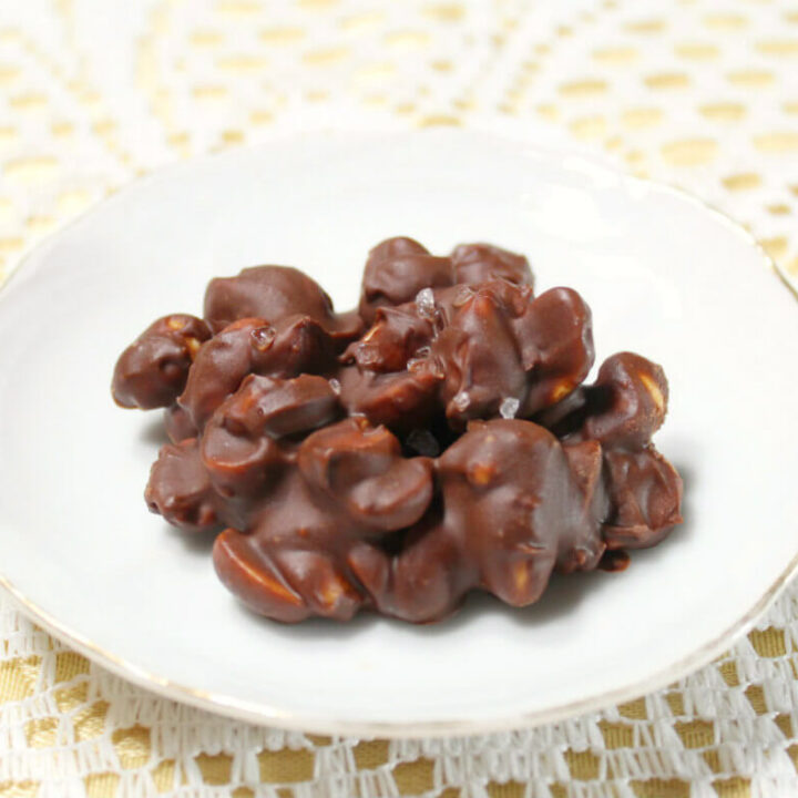 Chocolate Peanut Butter Keto Clusters1