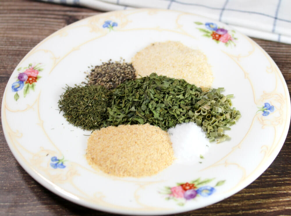 Ranch Dip with Greek Yogurt2