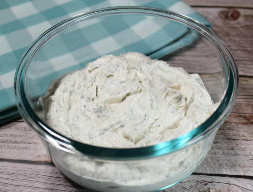 Ranch Dip with Greek Yogurt4
